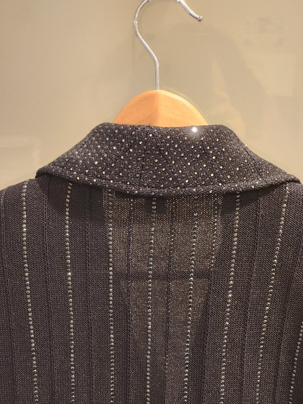Excellent!!| US 8| ST JOHN: Black Elegant Shimmer Lightweight Blazer - Picture 5 of 16
